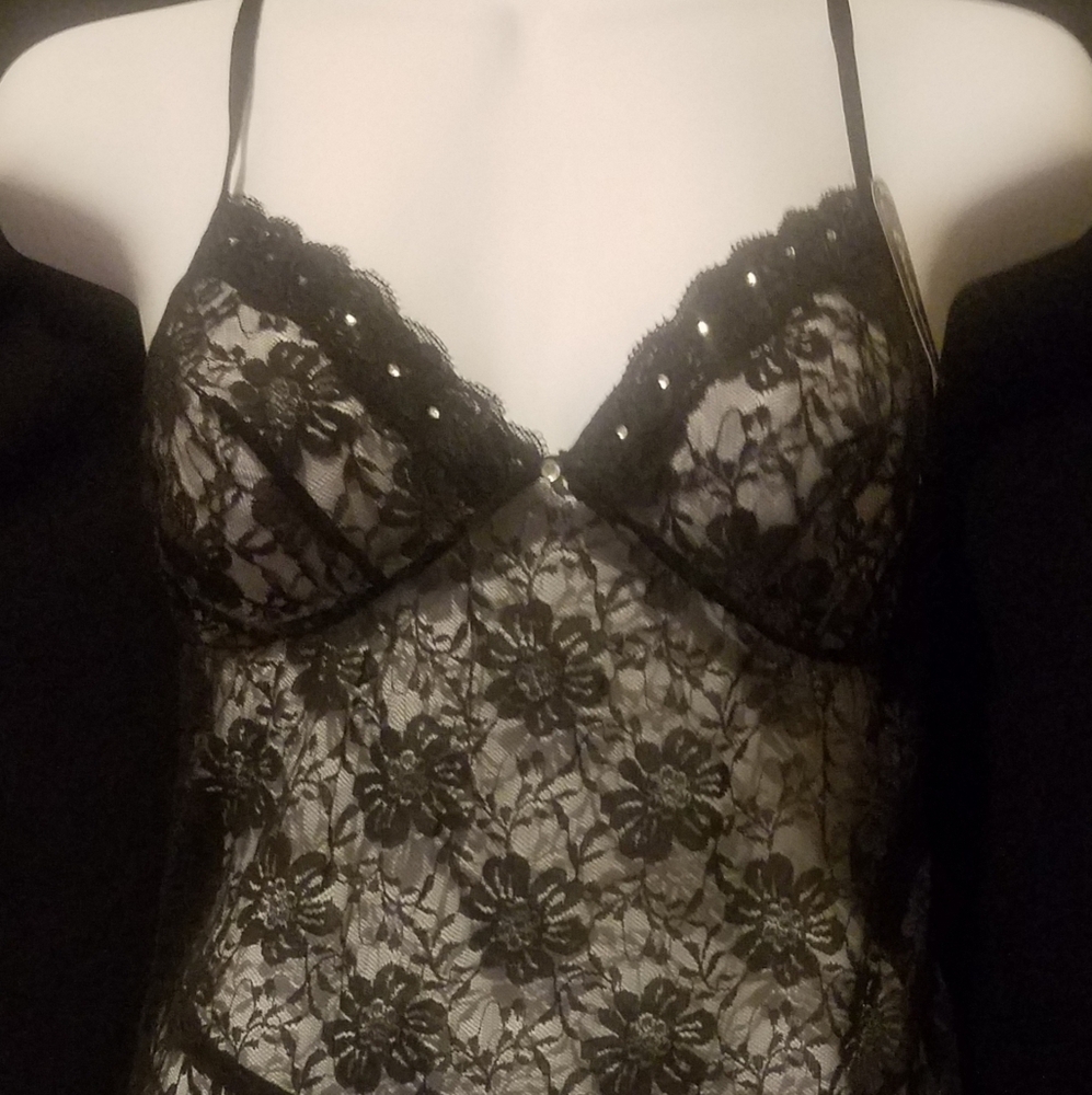 Lingerie babydoll.